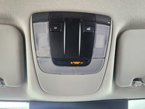 New 2026 Kia Niro LX FWD image 30