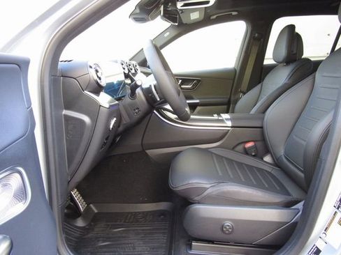New 2026 Mercedes-Benz GLC 300 4MATIC image 9