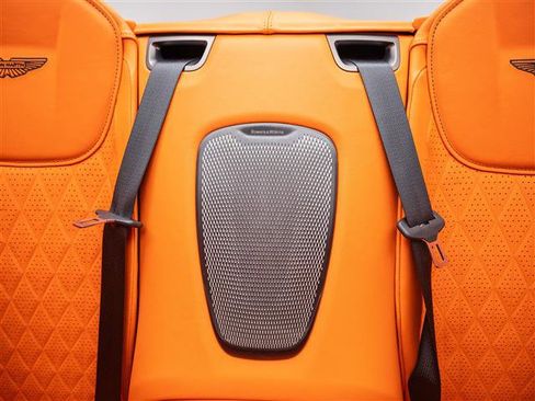 Used 2026 Aston Martin DB12 Convertible image 26