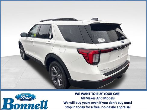 New 2026 Ford Explorer Active w/ Active Comfort Package image 3