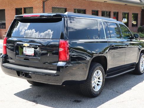 Used 2020 Chevrolet Suburban LT AWD/4WD image 6