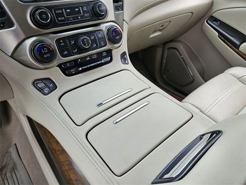 Used 2019 GMC Yukon XL Denali w/ Denali Ultimate Package image 23