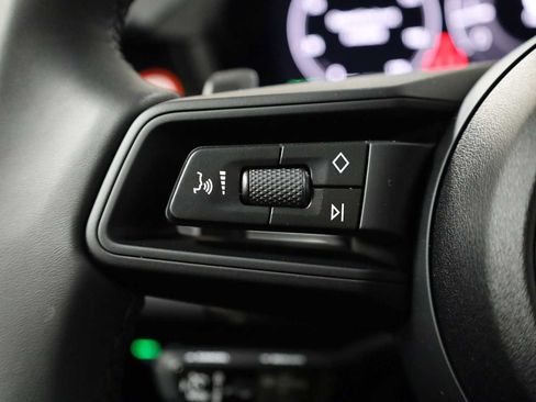 New 2025 Porsche Cayenne Coupe image 27