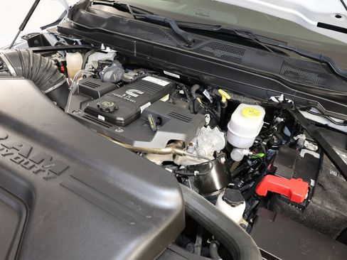 Used 2022 RAM 3500 Tradesman AWD/4WD image 33