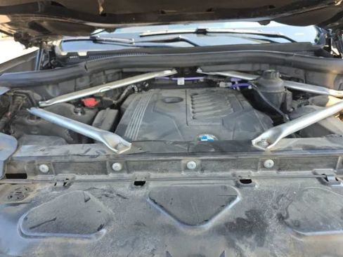 Used 2022 BMW X7 xDrive40i w/ Executive Package AWD/4WD image 9