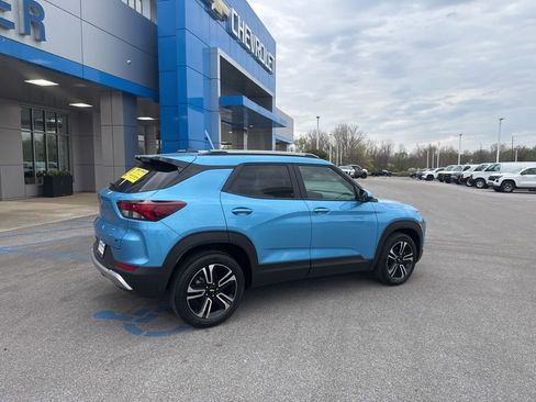 Used 2026 Chevrolet TrailBlazer LT w/ Convenience Package FWD image 27