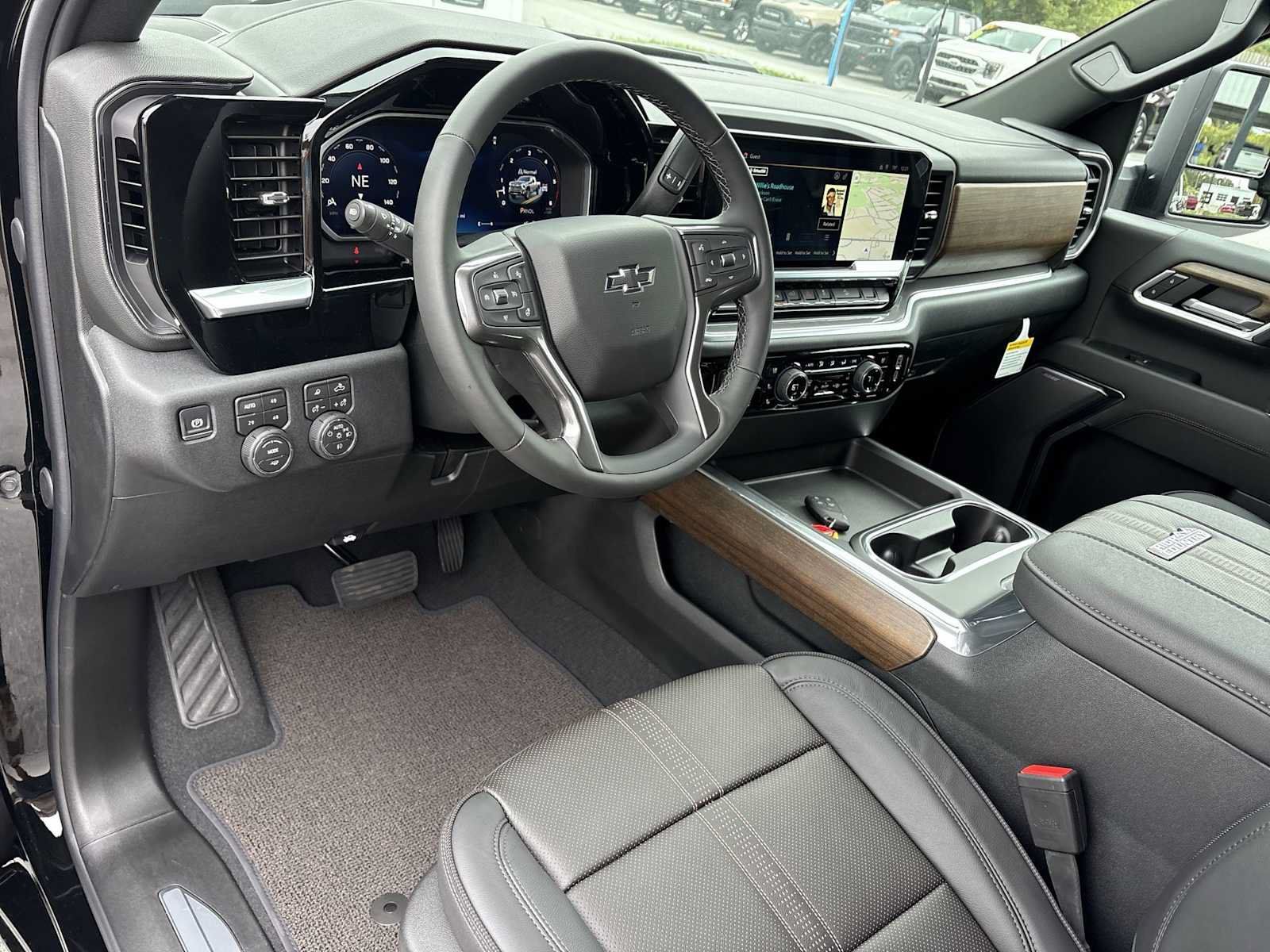 New 2026 Chevrolet Silverado 2500 High Country w/ Midnight Edition AWD/4WD image 10