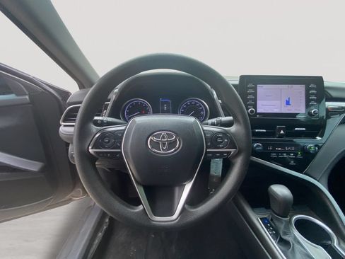 Used 2023 Toyota Camry LE FWD image 11