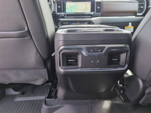 New 2026 Chevrolet Silverado 1500 High Country w/ LPO, Dark Essentials Package image 28