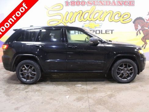 Used 2021 Jeep Grand Cherokee Limited image 1