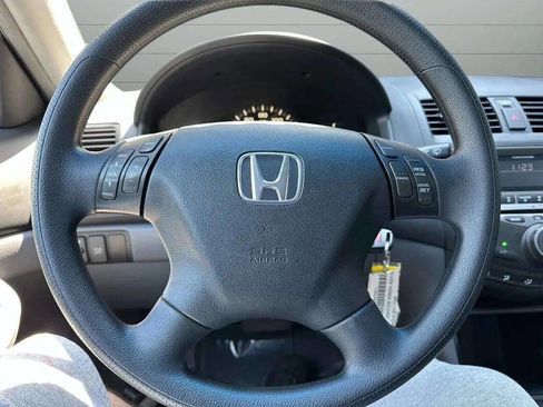 Used 2006 Honda Accord LX image 14