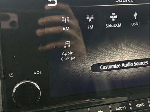 Used 2021 Nissan Rogue SL w/ Premium Package image 46