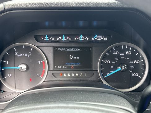 Used 2019 Ford F250 XLT w/ XLT Premium Package AWD/4WD image 22