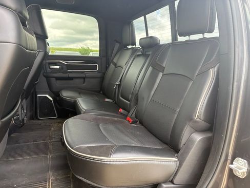 Used 2022 RAM 2500 Laramie w/ Night Edition AWD/4WD image 11