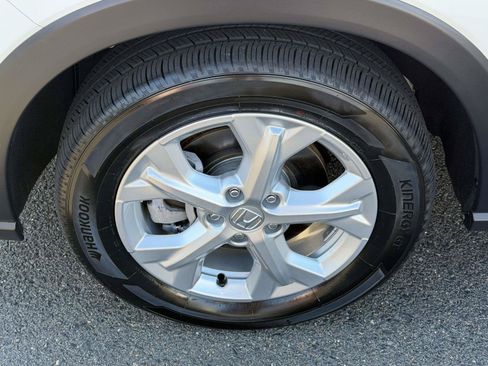 Certified 2025 Honda HR-V LX image 5