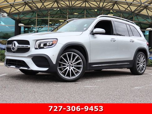 Certified 2022 Mercedes-Benz GLB 250 image 1