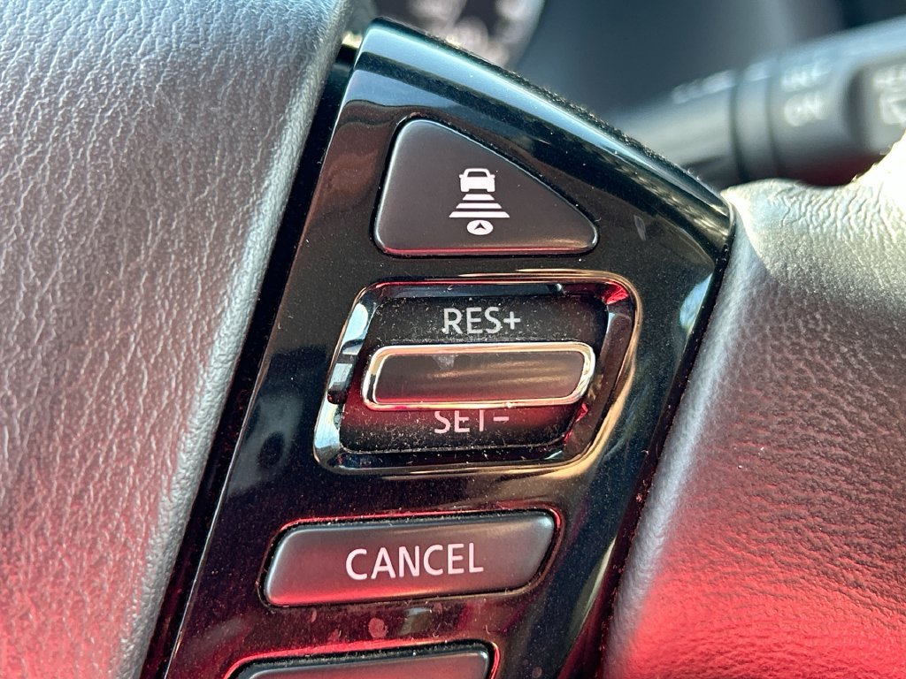 Used 2024 Nissan Armada SV RWD image 18