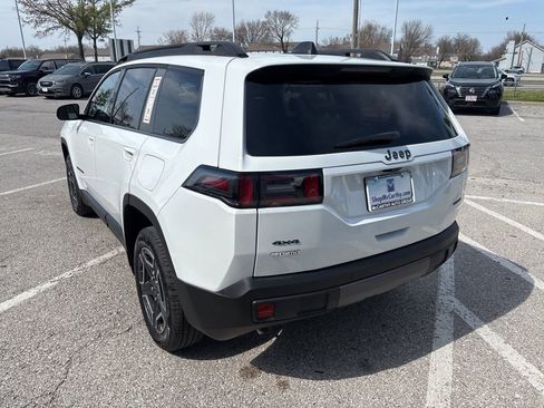 New 2026 Jeep Cherokee Laredo AWD/4WD image 21
