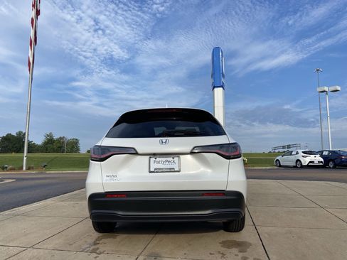 New 2027 Honda HR-V LX image 9