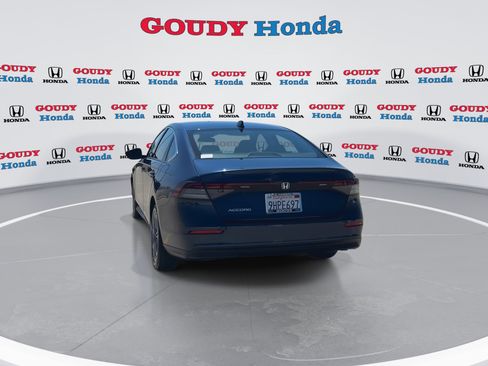 Certified 2023 Honda Accord EX image 7