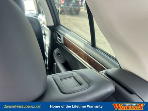 Used 2017 Subaru Outback 2.5i Limited image 50