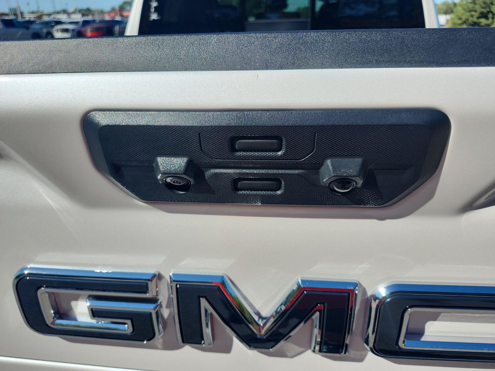 Certified 2024 GMC Sierra 1500 Denali Ultimate AWD/4WD image 13