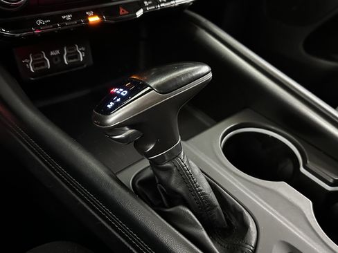 Used 2021 Dodge Durango SXT image 15