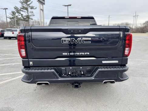 Used 2023 GMC Sierra 1500 Elevation w/ Elevation Premium Package image 5