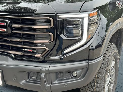 New 2026 GMC Sierra 1500 AT4X AWD/4WD image 3