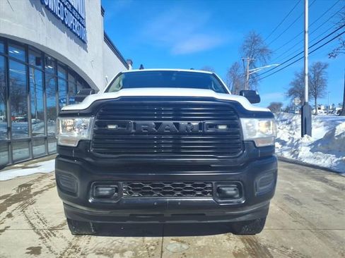 Used 2019 RAM 2500 Big Horn image 2