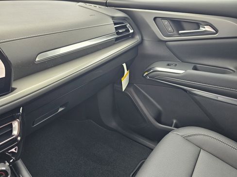 New 2026 Chevrolet Traverse LT w/ Driver Confidence Package image 26