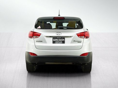 Used 2013 Hyundai Tucson Limited w/ Premium Pkg FWD image 5