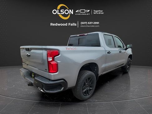 Used 2026 Chevrolet Silverado 1500 LT Trail Boss w/ Convenience Package II AWD/4WD image 5