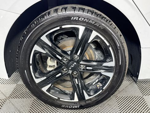 Used 2022 Kia K5 GT-Line AWD/4WD image 31