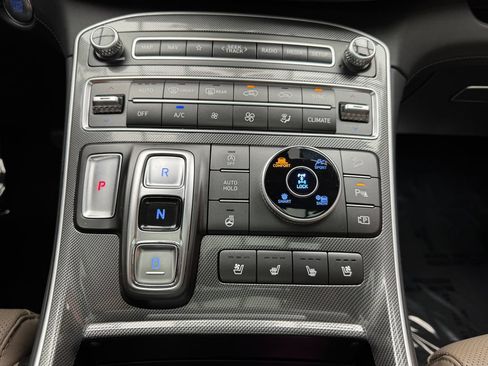 Used 2023 Hyundai Santa Fe Limited AWD/4WD image 20