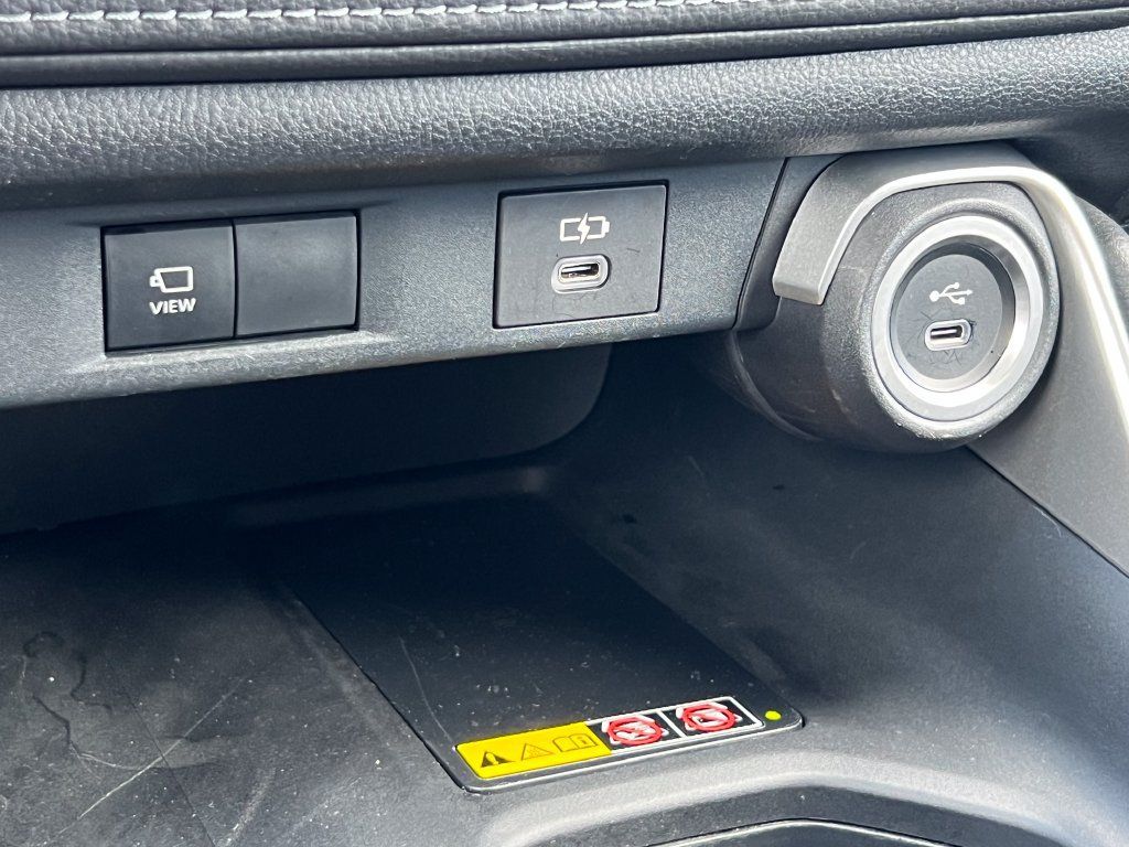 Used 2024 Toyota Grand Highlander AWD image 34