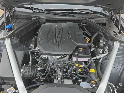 Used 2026 Genesis G70 2.5T image 28