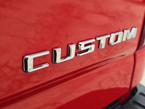 Used 2026 Chevrolet Silverado 2500 Custom w/ Custom Convenience Package image 11