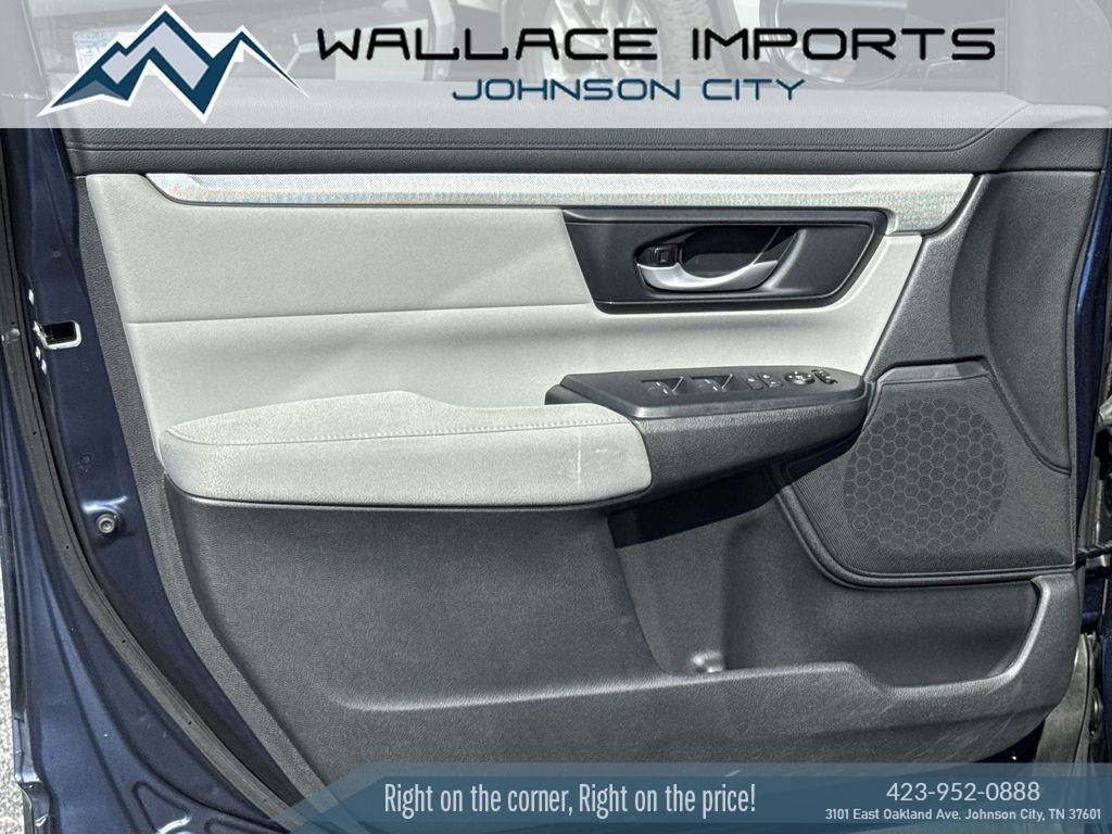 Used 2020 Honda CR-V LX image 12