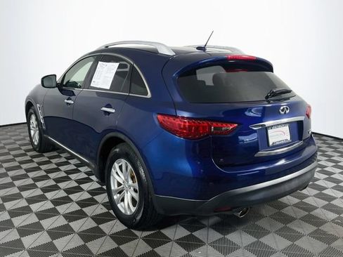 Used 2017 INFINITI QX70 AWD w/ Premium Package image 6