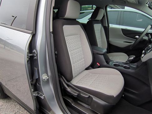 Certified 2023 Chevrolet Equinox LS image 25