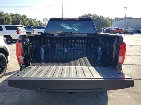 New 2026 GMC Sierra 1500 Pro w/ Graphite Edition image 8