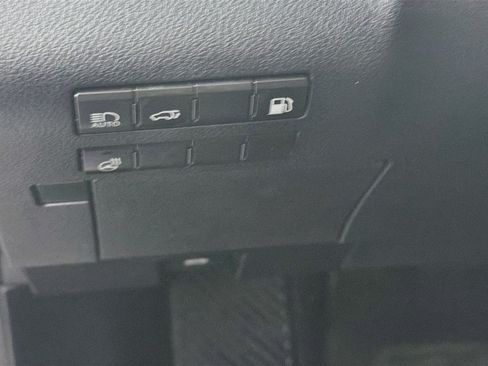 Used 2019 Lexus RX 450h AWD image 16