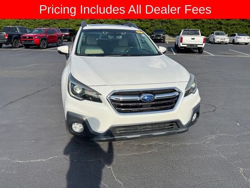 Used 2019 Subaru Outback 2.5i Limited AWD/4WD image 31