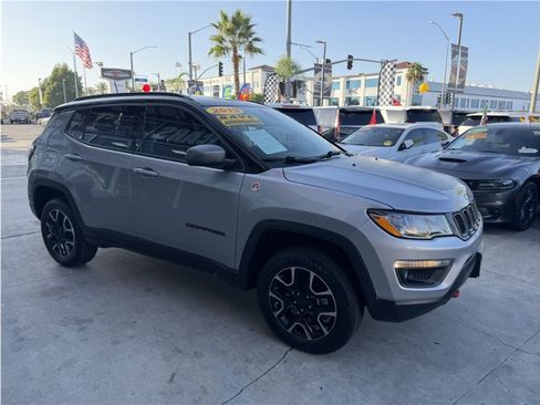 Used 2019 Jeep Compass Trailhawk w/ Leather Interior Group AWD/4WD image 51