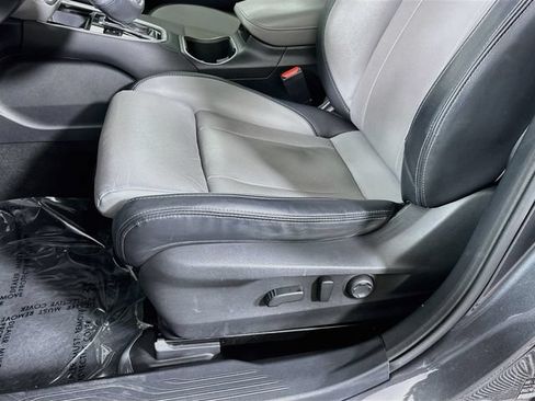 Used 2023 Subaru Outback Limited AWD/4WD image 21