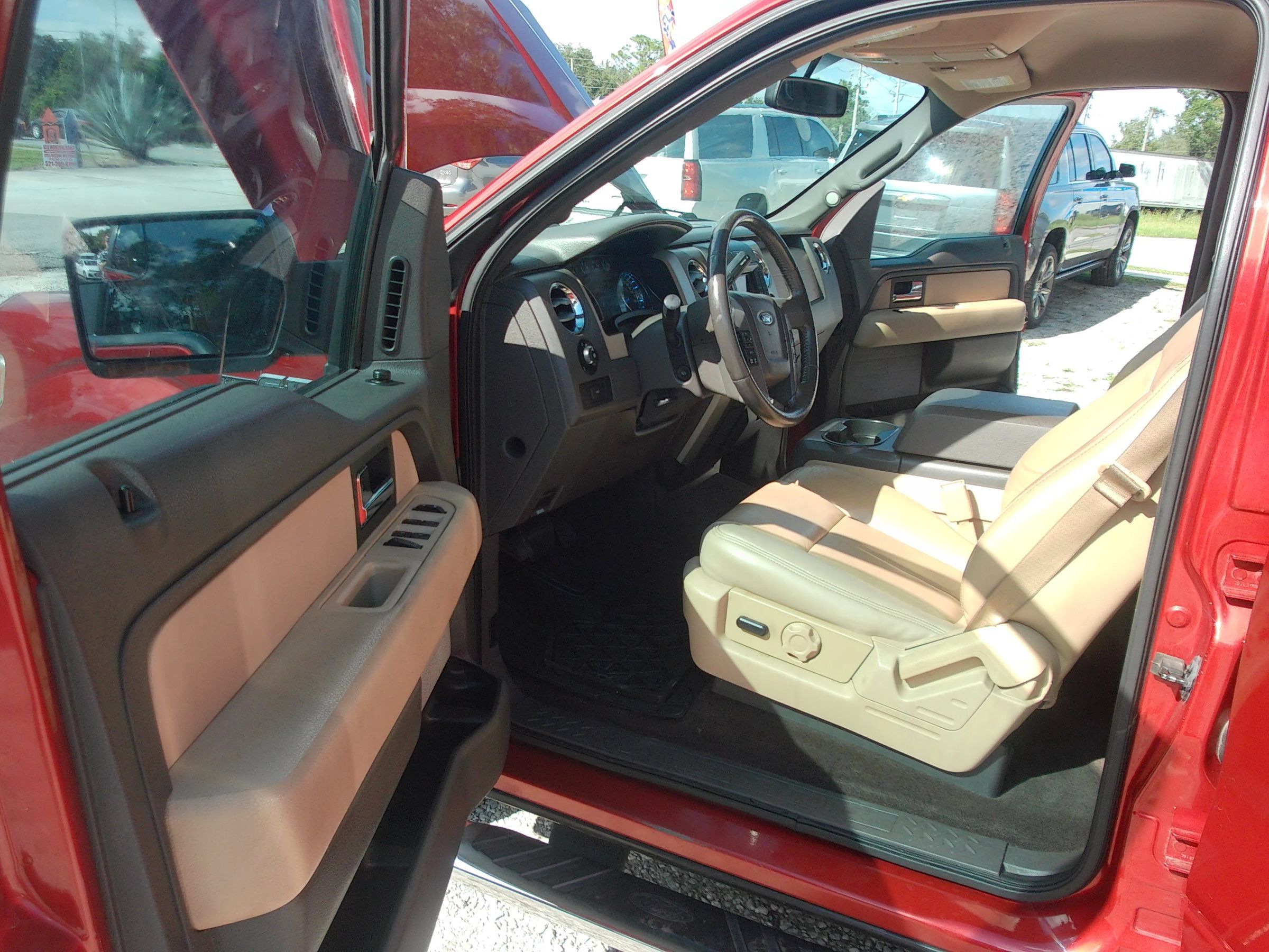 Used 2014 Ford F150 XLT w/ Equipment Group 302A Luxury RWD image 10