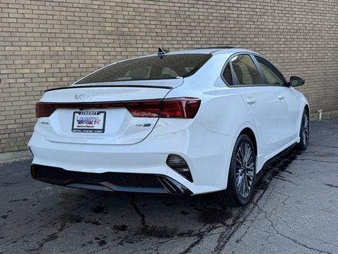 Used 2023 Kia Forte GT-Line w/ GT-Line Premium Package image 16