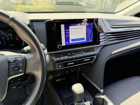 Used 2025 Toyota Camry LE w/ Convenience Package AWD/4WD image 24