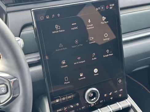 New 2026 GMC Terrain AT4 w/ Convenience Package III image 31